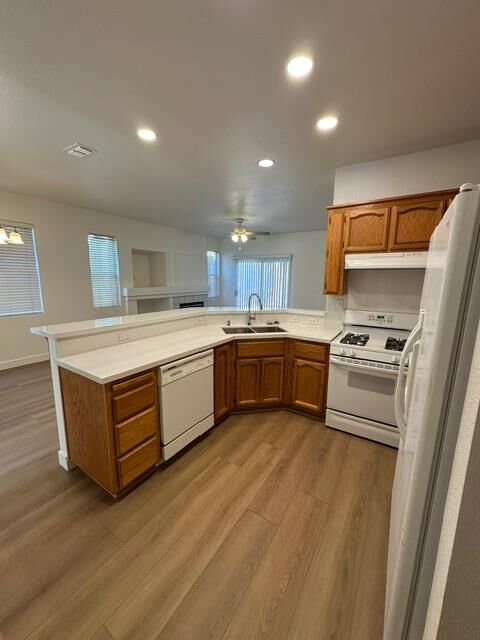 Property Photo:  9196 Rose Parade Way  CA 95826 