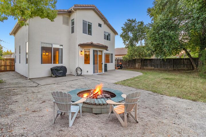 Property Photo:  1080 Rudgwick Drive  CA 95747 