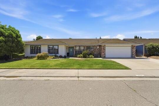 Property Photo:  754 Corvey Circle  CA 95632 