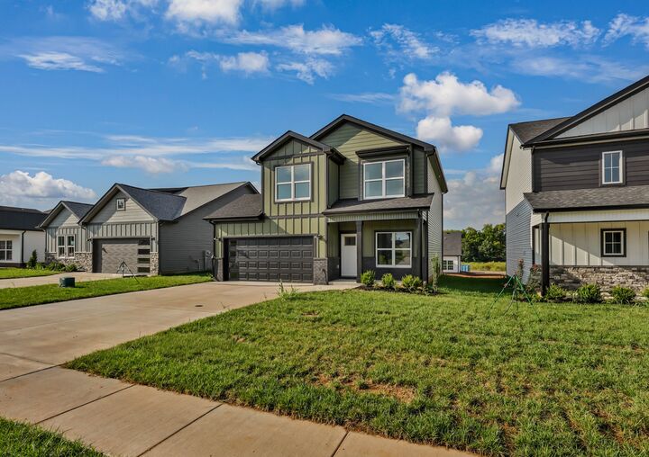 Property Photo:  2712 Brewster Dr  TN 37042 