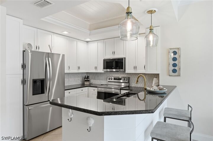 Property Photo:  3901 Kens Way 3407  FL 34134 