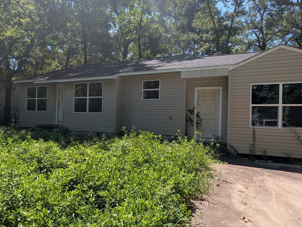 Property Photo: 605 Dogwood Trail TX 75901