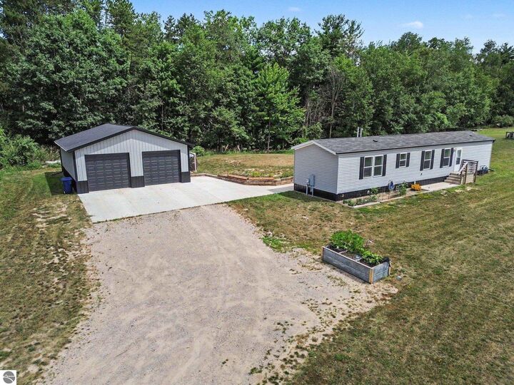 Property Photo:  8985 S Fordyce Road  MI 48883 