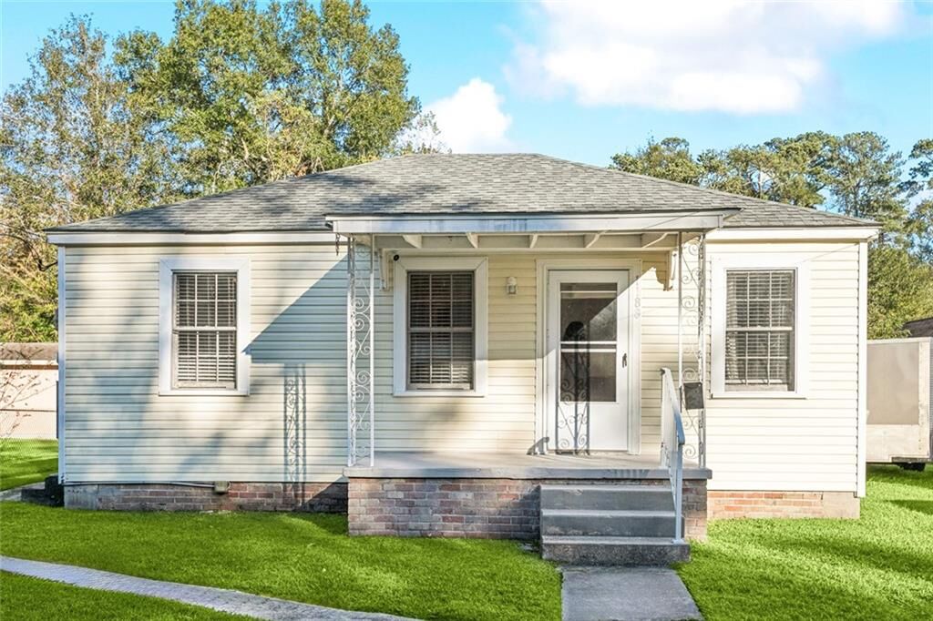 Property Photo:  1188 St Tammany Avenue  LA 70460 