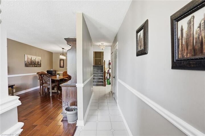 Property Photo:  26 Titmouse Court  ON L9A 4Y9 