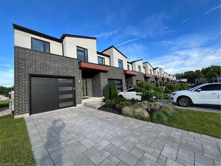 Property Photo:  7174 Parsa Street  ON L2H 3T1 