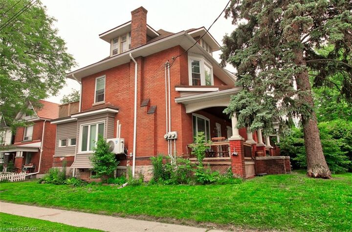Property Photo: 189 Prospect Street S ON L8M 2Z6