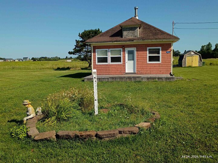 166 Wharf Road — photo 1