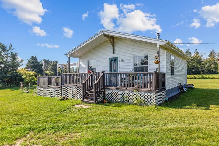 140 Sullivan Road — photo 1