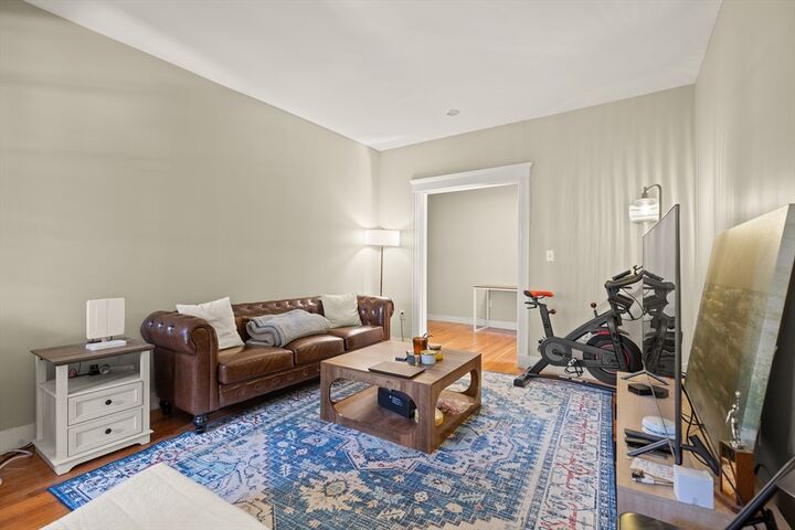 Property Photo:  90 Bynner St 4  MA 02130 