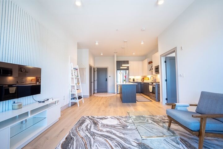 Property Photo:  101 N Beacon St 309  MA 02472 