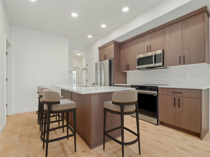 Property Photo:  2914 47 Street S  AB T1K 8L4 