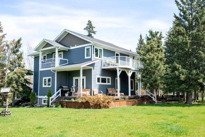 Property Photo: 374074 Range Road 6-2 AB T4T 2A3