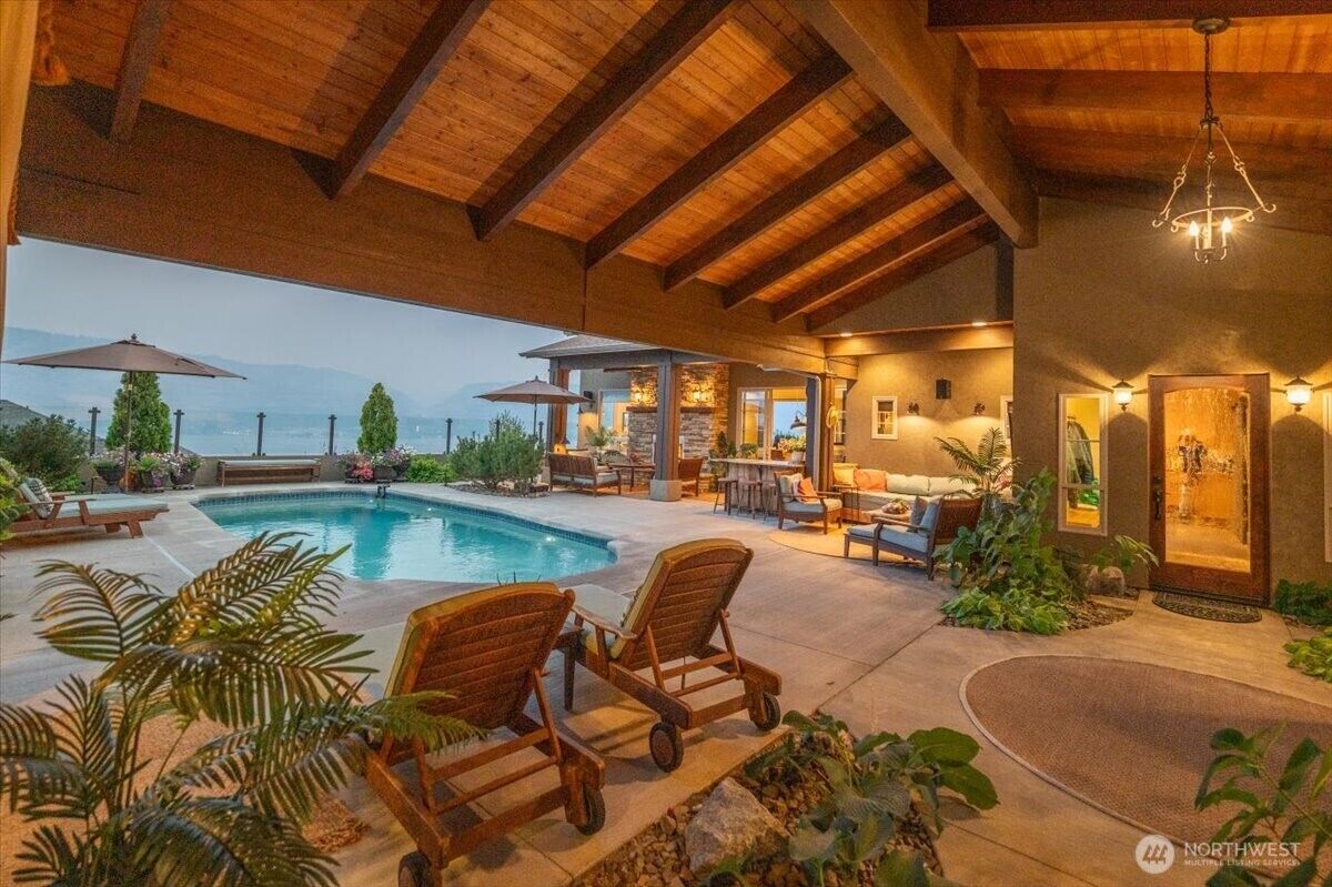 Property Photo: 100 Ridgeview Drive WA 98816