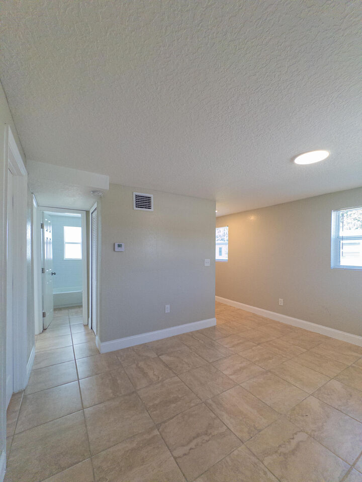 Property Photo:  2505 Avenue L  FL 34947 