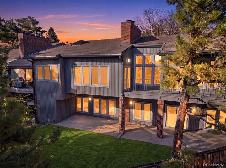 Property Photo:  27 Beacon Hill Lane  CO 80111 