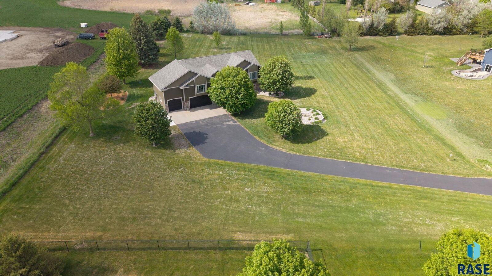 Property Photo: 46650 Dakota St SD 57064