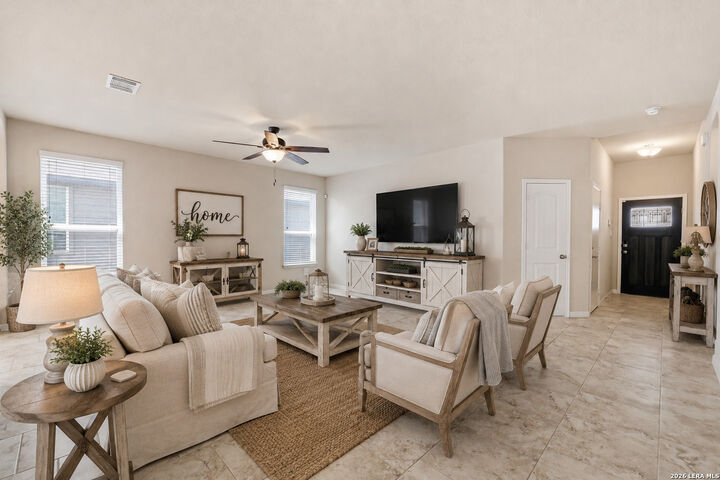 Property Photo: 357 Lost Maples TX 78130