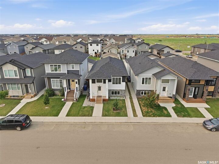 Property Photo:  171 Thakur Street  SK S7W 1C4 