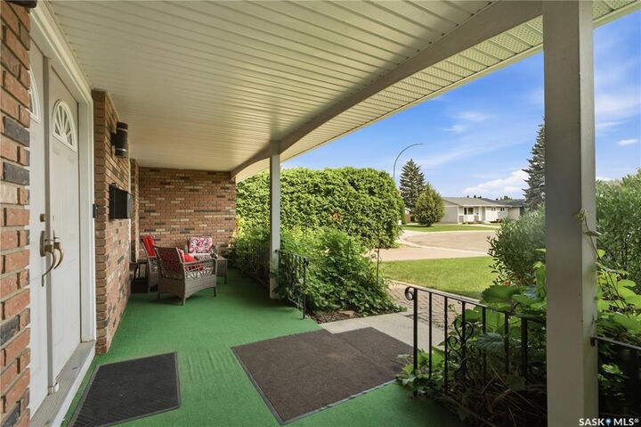 Property Photo:  225 Clearwater Court  SK S7K 3Y9 