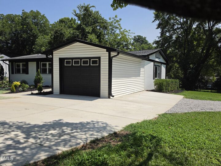 Property Photo: 3000 Brentwood Road NC 27604