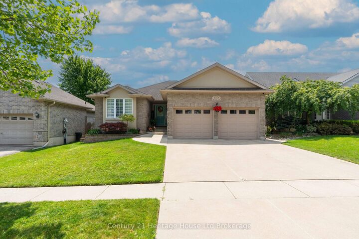 Property Photo:  150 Forestway Trail  ON N4S 9A7 