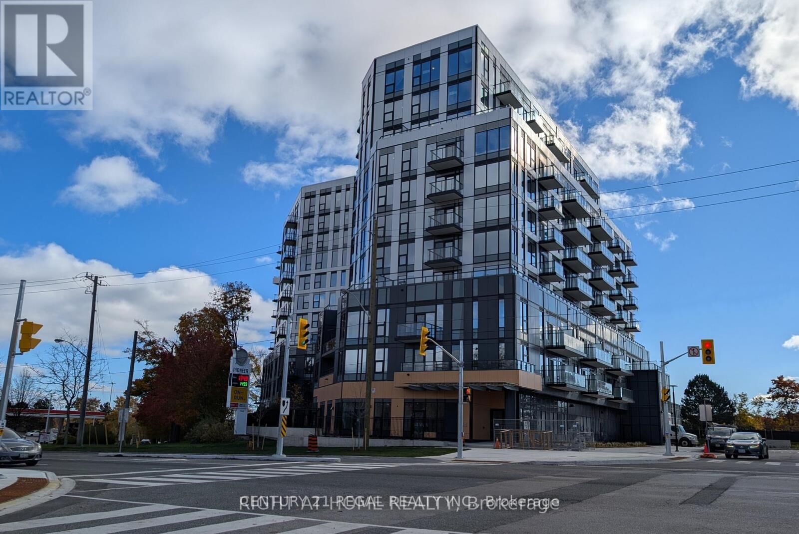 Property Photo:  7439 Kingston Road 307  ON M1B 5S3 