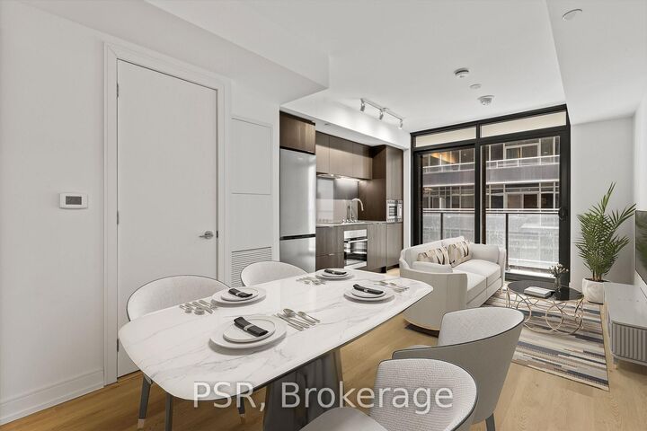 Property Photo:  1 Jarvis Street 919  ON L8R 3J2 