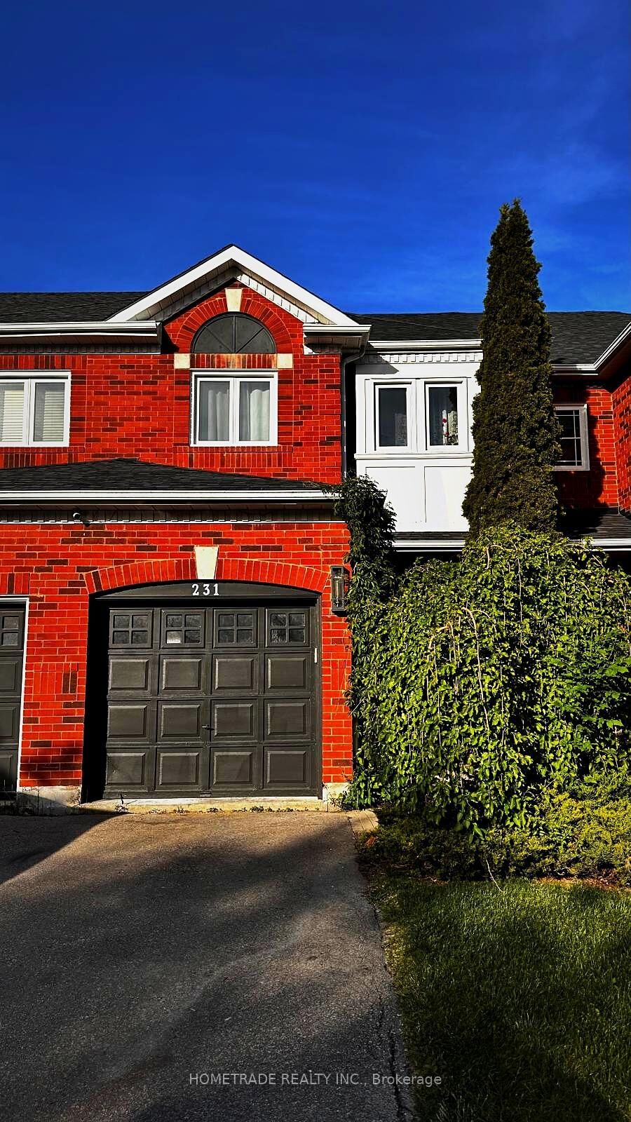 Property Photo:  231 Denise Circle  ON L3X 2K2 