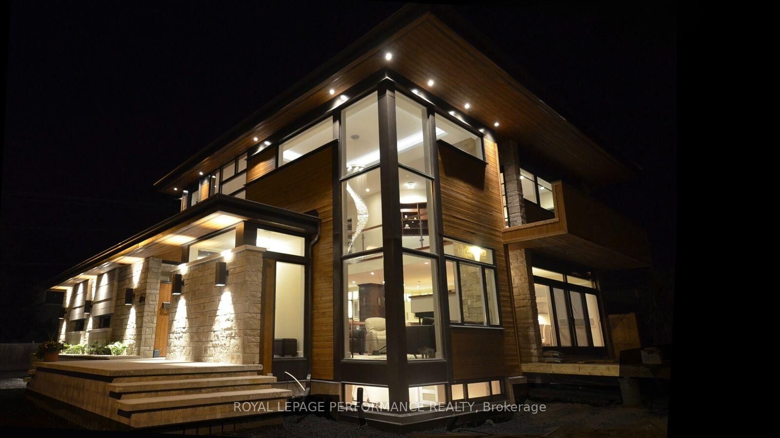 Property Photo:  1477 Prestone Drive  ON K1E 1M5 
