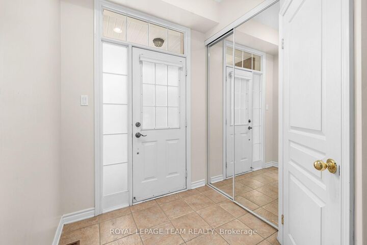 Property Photo:  189 Gray Crescent  ON K2K 3L8 