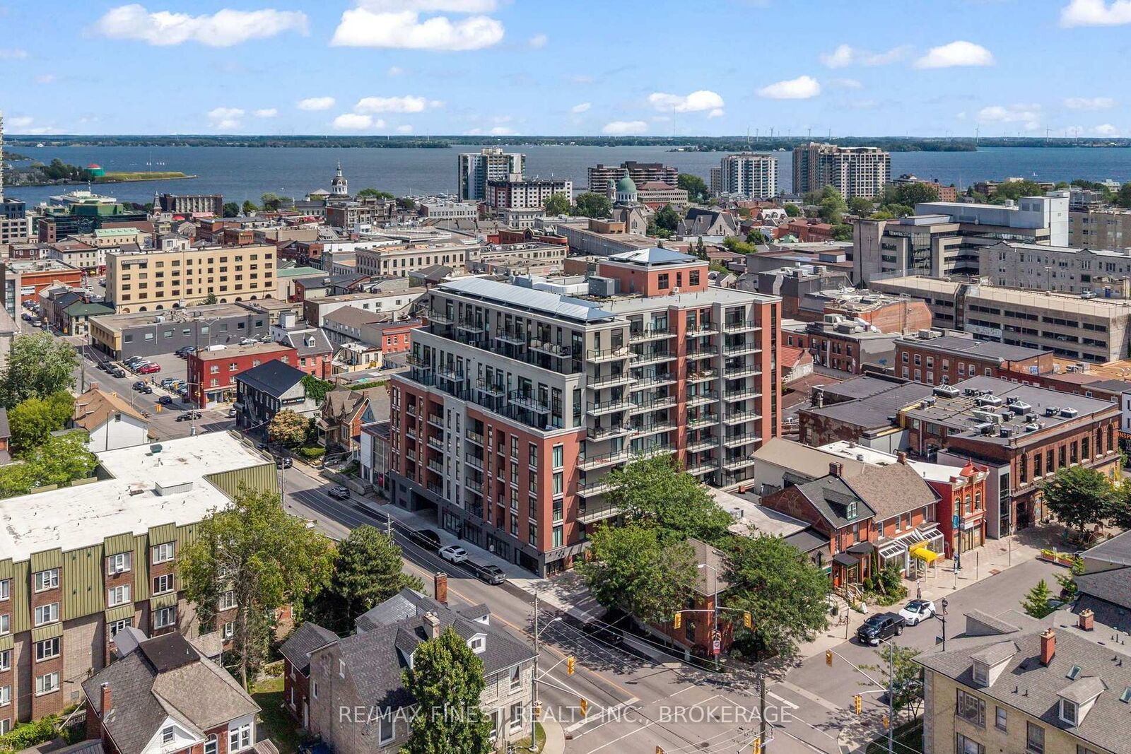 Property Photo:  223 Princess Street 801  ON K7L 0G8 