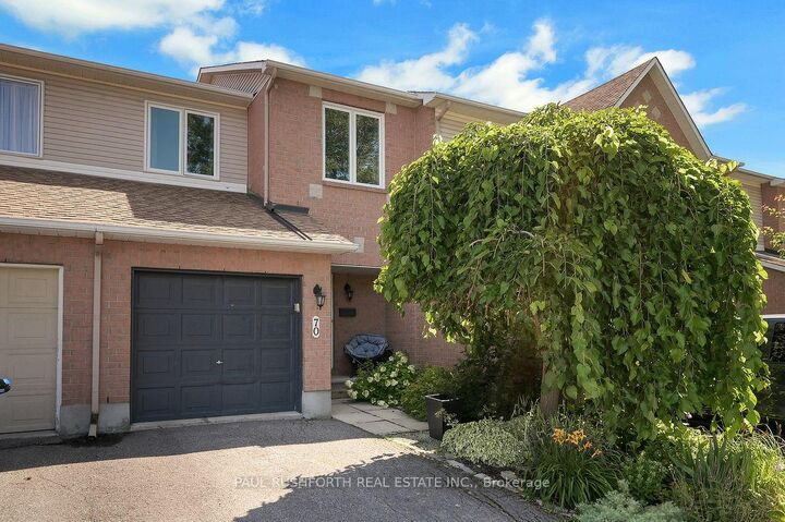 Property Photo:  70 Sheppard's Glen Avenue  ON K2M 2M9 