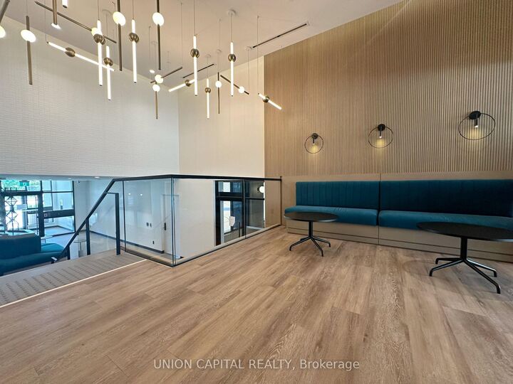 Property Photo:  7950 Bathurst Street 1126  ON L4J 0L4 