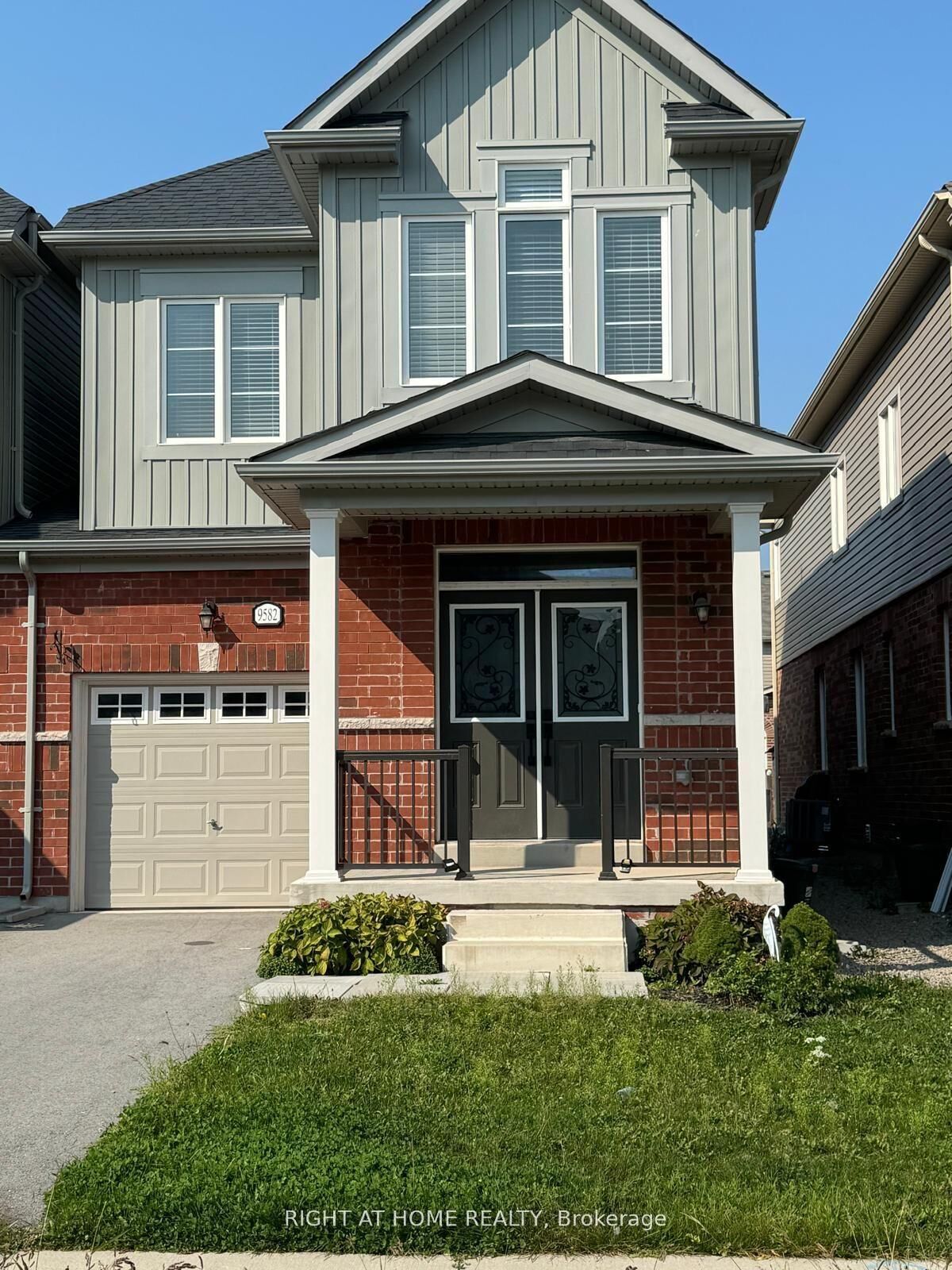 Property Photo:  9582 Tall Grass Avenue  ON L2G 0Y3 