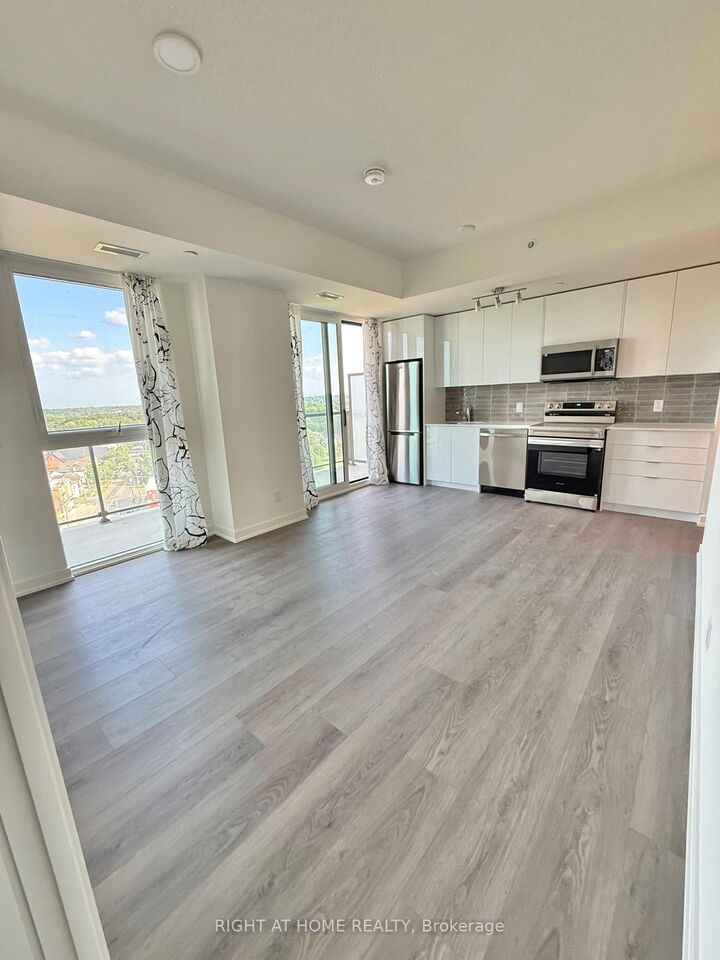 Property Photo: 33 Erie Avenue 1308 ON N3S 0K7