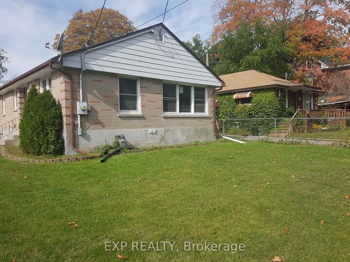 Property Photo:  456 Cordach Crescent  ON K9H 3A5 