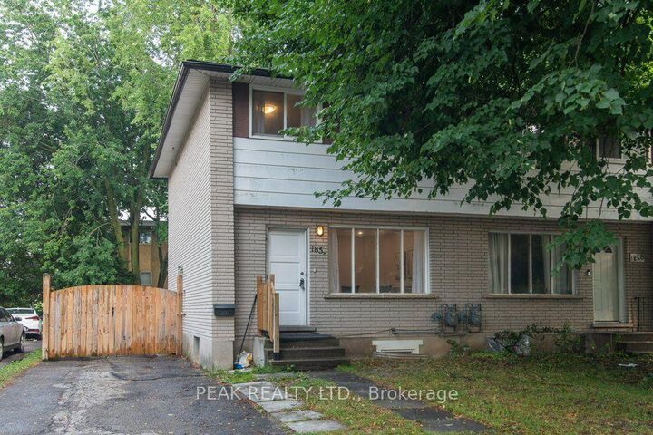 185 Cedarvale Crescent A — photo 1