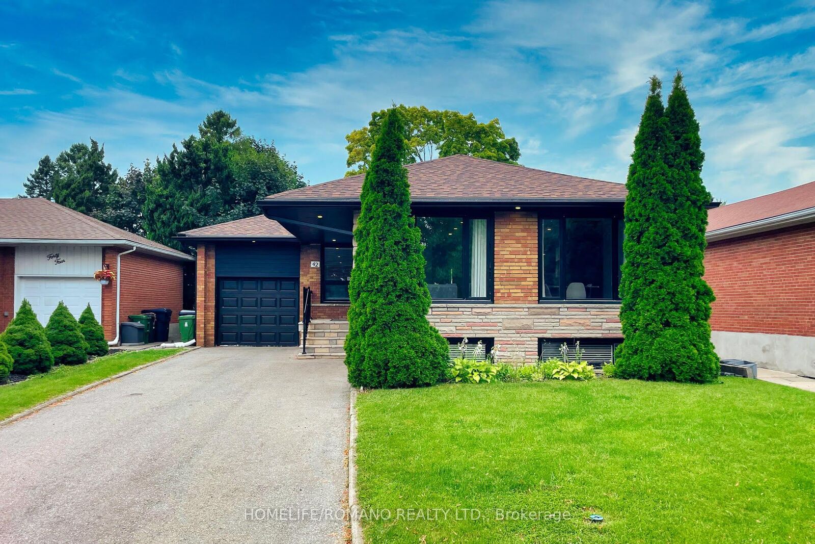 Property Photo:  42 Sellmar Road  ON M9P 3E6 