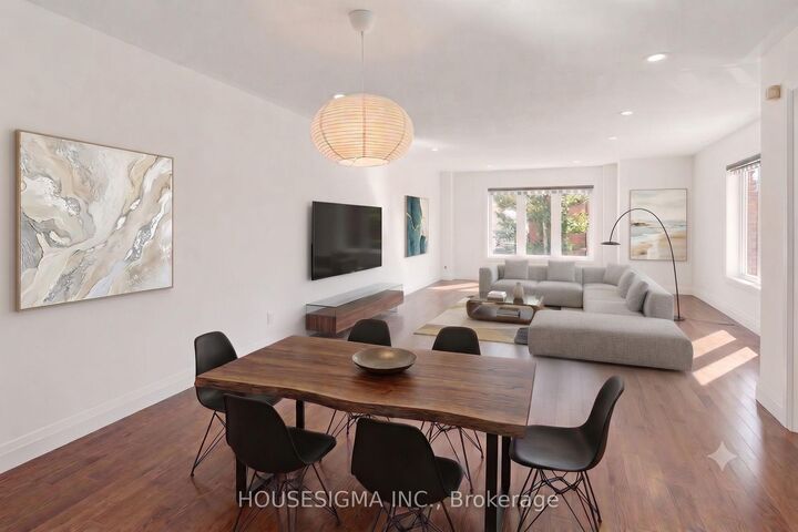 Property Photo:  83 Mondeo Drive 220  ON M1P 5B6 