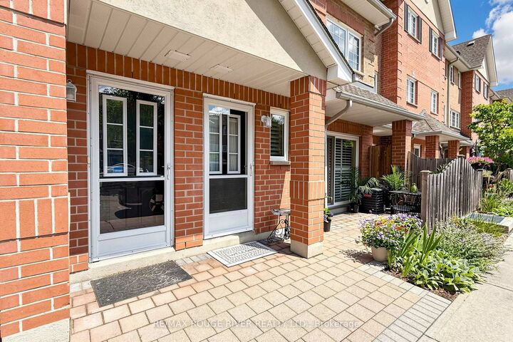 Property Photo:  1400 The Esplanade N/A N 418  ON L1V 6V2 