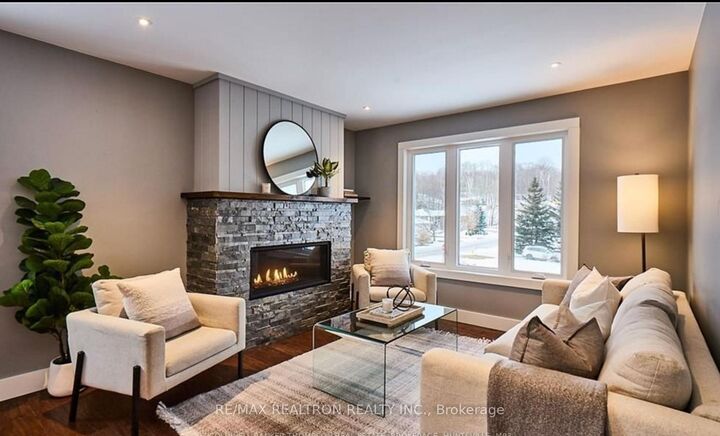 Property Photo:  1 Northdown Street  ON P1H 2R3 