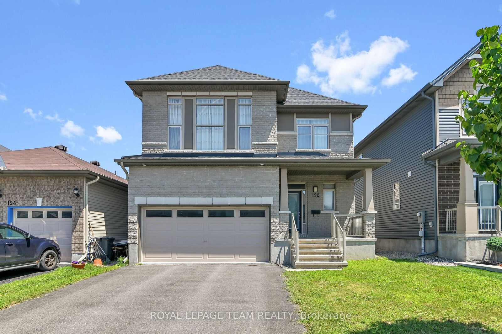 Property Photo: 192 Southbridge Street ON K4M 0E2
