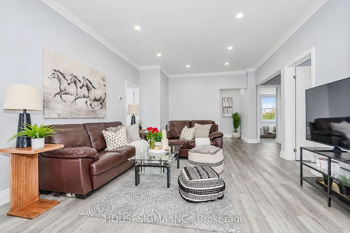 Property Photo:  136 Celina Street  ON L1H 4N5 