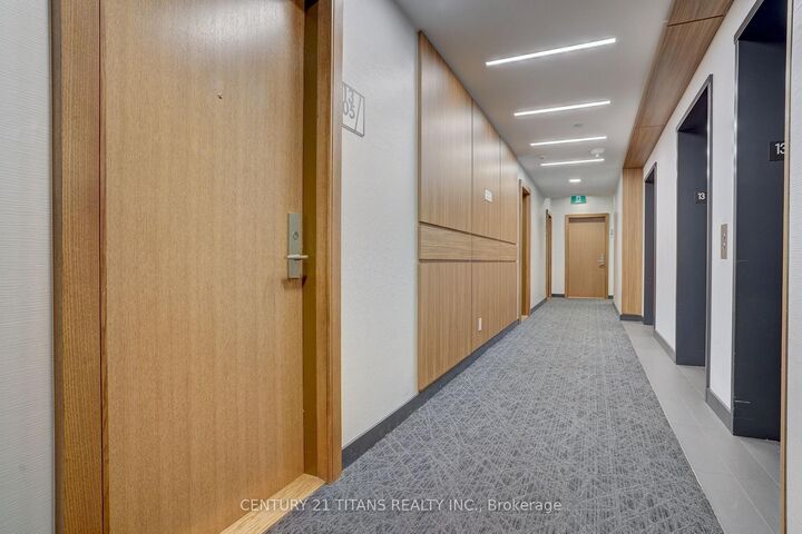 Property Photo:  56 Forest Manor Road 1305  ON M2J 1M1 