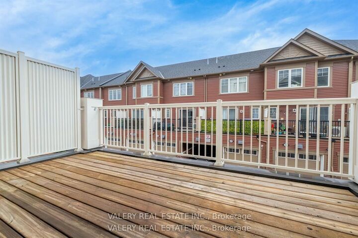 Property Photo:  2500 Hill Rise Court  ON L1L 0M6 