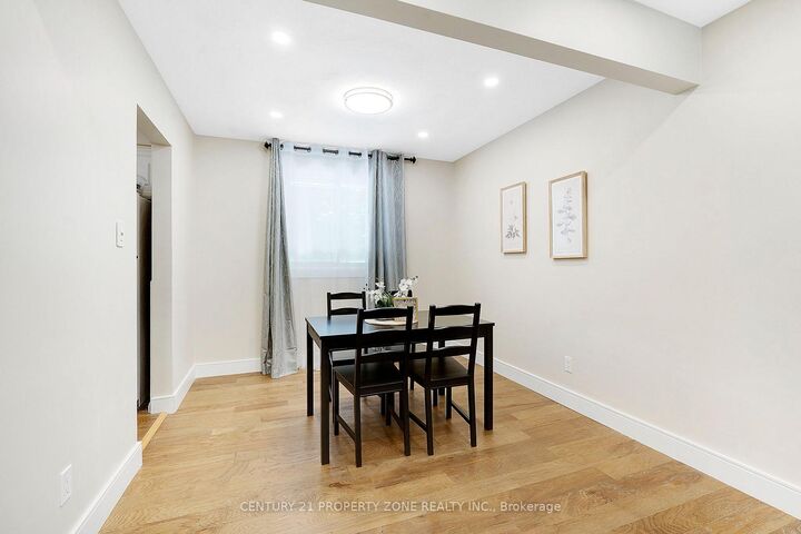 Property Photo: 187 Winston Boulevard ON N3C 1M1