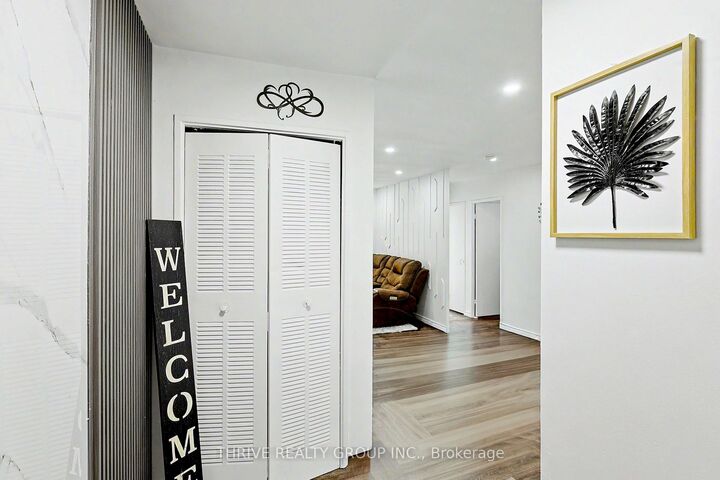583 Mornington Avenue 605 — photo 1