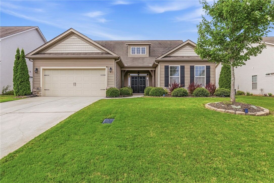 Property Photo: 125 Daylily Lane SC 29642