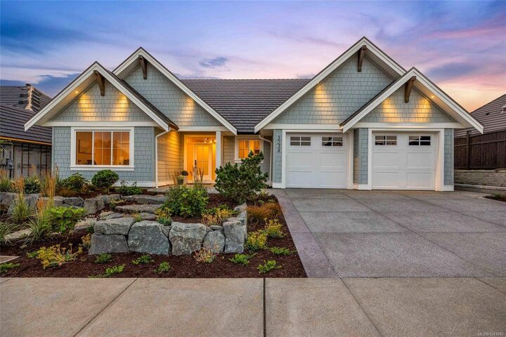 3234 Winchester Ave — photo 1